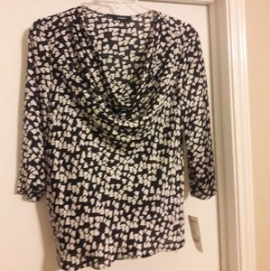 Black/white blouse